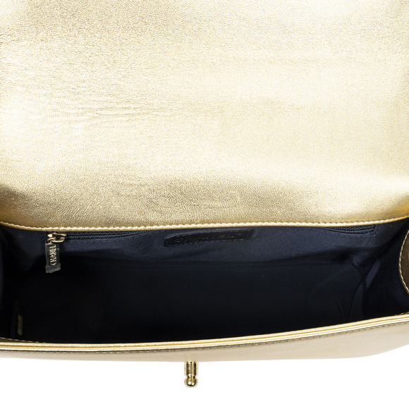 Chanel Medium Boy Cube Flap - Picture 7 of 9